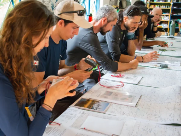 Curso de Orientação e Navegação em Ambiente de Montanha CONAM