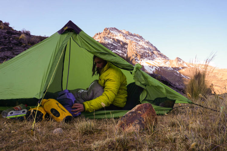 Acampamento durante uma viagem de bike
