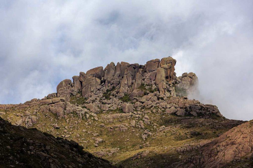 Prateleiras em Itatiaia - Diego Baravelli