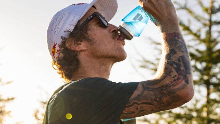Estratégia de hidratação e nutrição para trail runners