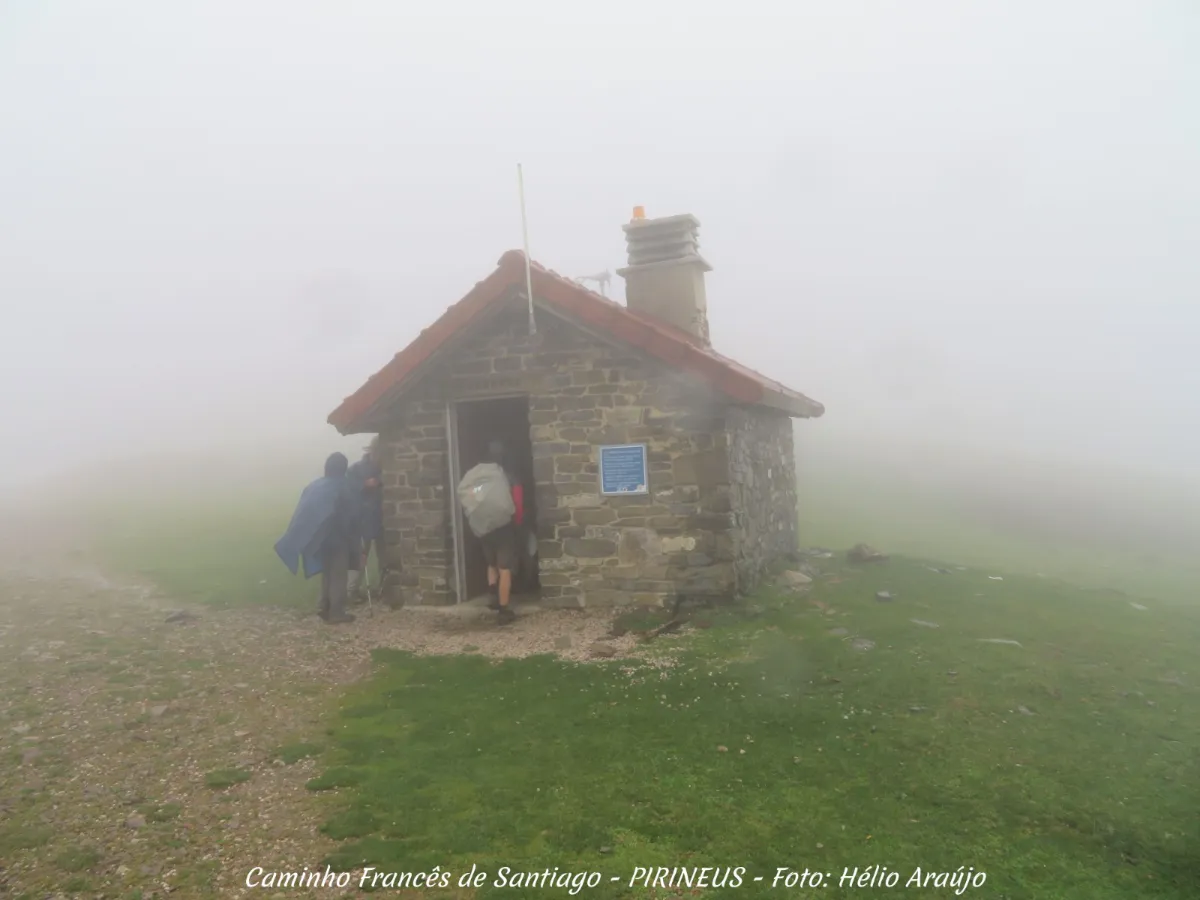 Abrigo no alto dos Pirineus - caminho Francês