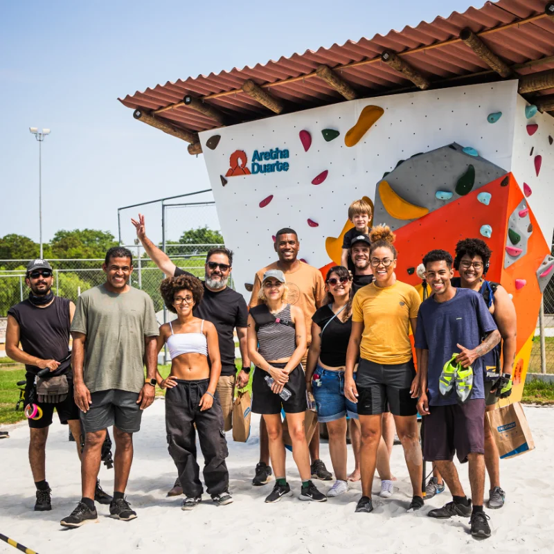 Aretha Duarte e a parede de escalada sustentável em Campinas. Foto: Rosita Berlinky