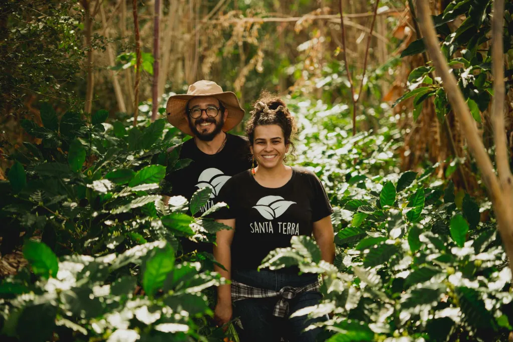 Angélica e Anderson do Sítio Santa Terra. Foto: Amanda Fortes