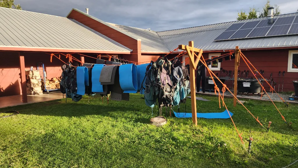 Manutenção dos equipamentos após o uso - NOLS Alaska