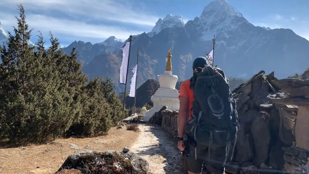 Trekking ao Campo Base do Everest: Uma Experiência Transformadora