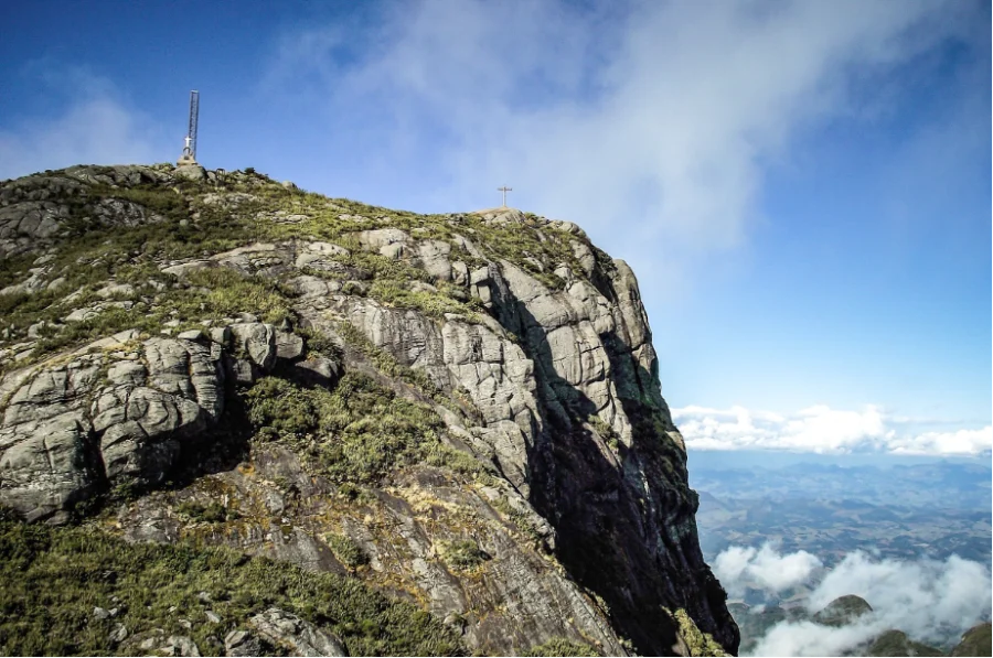 Pico da Bandeira - Parque Nacional do Caparaó - Foto: Fred Ayres